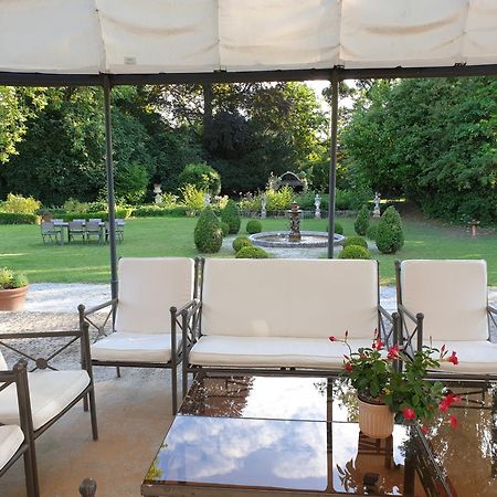 La Villa Des Arts Savigne-l'Eveque Екстер'єр фото