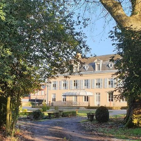 La Villa Des Arts Savigne-l'Eveque Екстер'єр фото